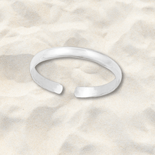 Load image into Gallery viewer, Classic Band Sterling Silver Adjustable Toe Ring - Tribal Waves Silver