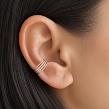 Load image into Gallery viewer, Carraroe Mixed Ear Cuff - Tribal Waves Silver
