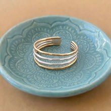 Load image into Gallery viewer, 4 Band Mixed Metal Gold and Silver Adjustable Toe Ring - Tribal Waves Silver