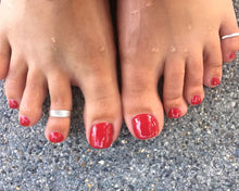 Load image into Gallery viewer, Cigar Band Sterling Silver Adjustable Toe Ring - Tribal Waves Silver