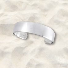 Load image into Gallery viewer, Cigar Band Sterling Silver Adjustable Toe Ring - Tribal Waves Silver