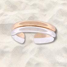 Load image into Gallery viewer, Double Band Mixed Metal Adjustable Toe Ring - Tribal Waves Silver
