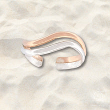 Load image into Gallery viewer, Double Band Wave Mixed Metal Adjustable Toe Ring - Tribal Waves Silver
