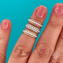 Load image into Gallery viewer, Double Banded Bead Adjustable Toe Ring - Tribal Waves Silver