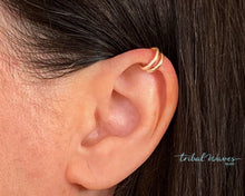 Load image into Gallery viewer, Double Domed Mini Ear Cuff - Tribal Waves Silver