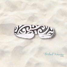 Load image into Gallery viewer, Filigree Sterling Silver Adjustable Toe Ring - Tribal Waves Silver