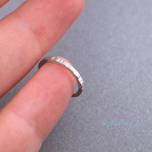 Load image into Gallery viewer, Peened Hammered Ear Cuff - Tribal Waves Silver
