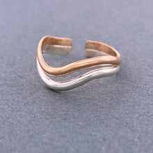 Load image into Gallery viewer, Double Band Wave Mixed Metal Adjustable Toe Ring - Tribal Waves Silver